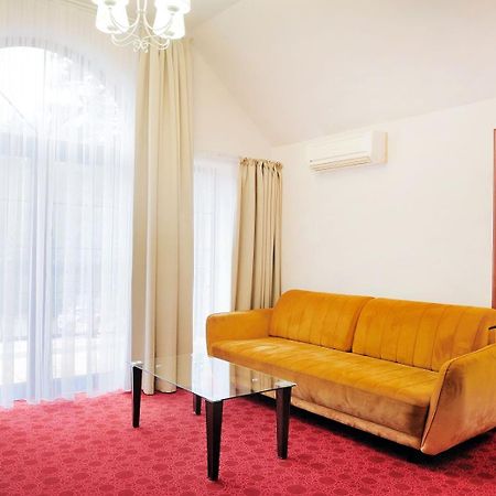 Malutkie Resort Radomsko Εξωτερικό φωτογραφία